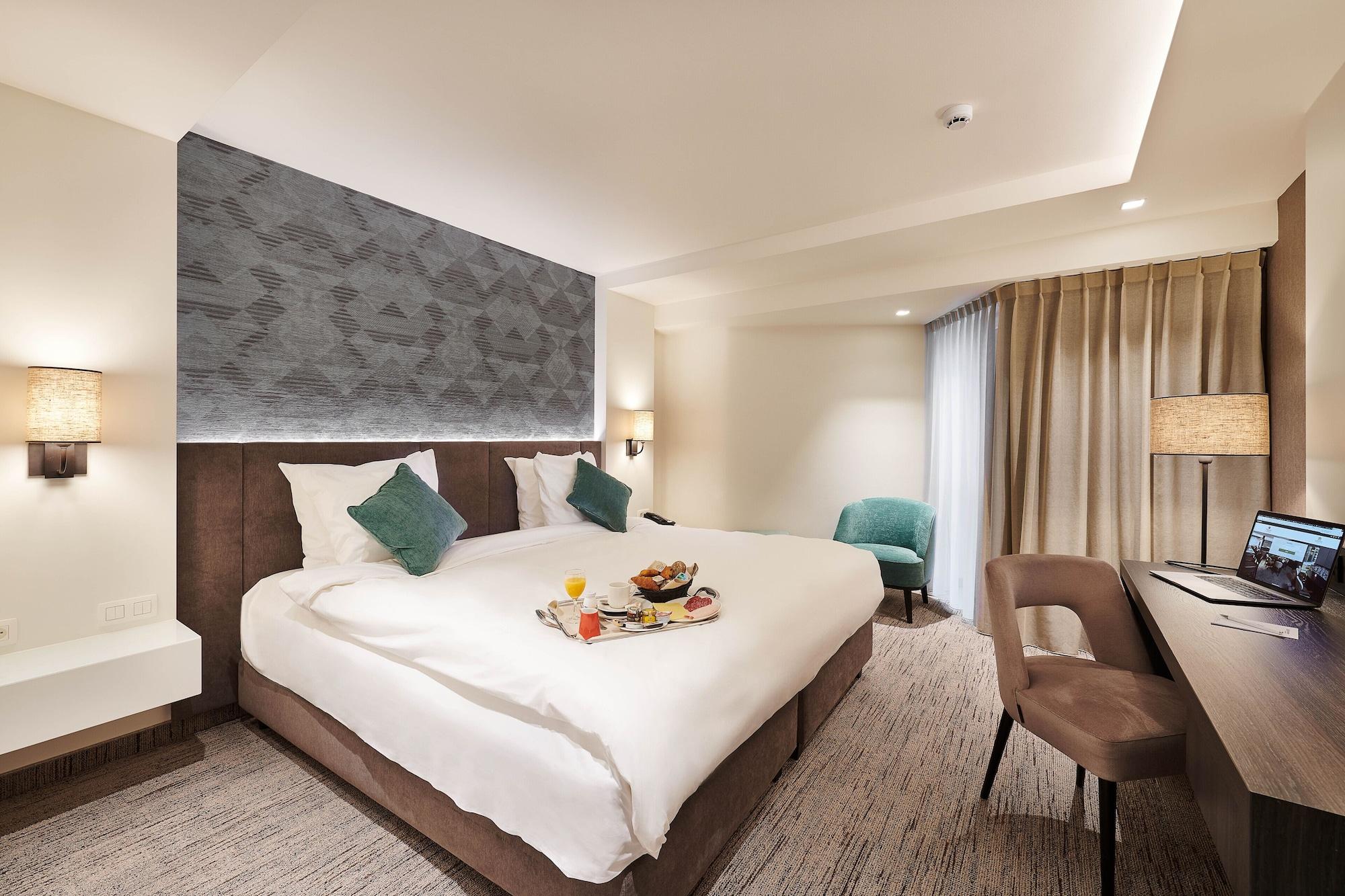 Keizershof Hotel อาลสท์ ภายนอก รูปภาพ