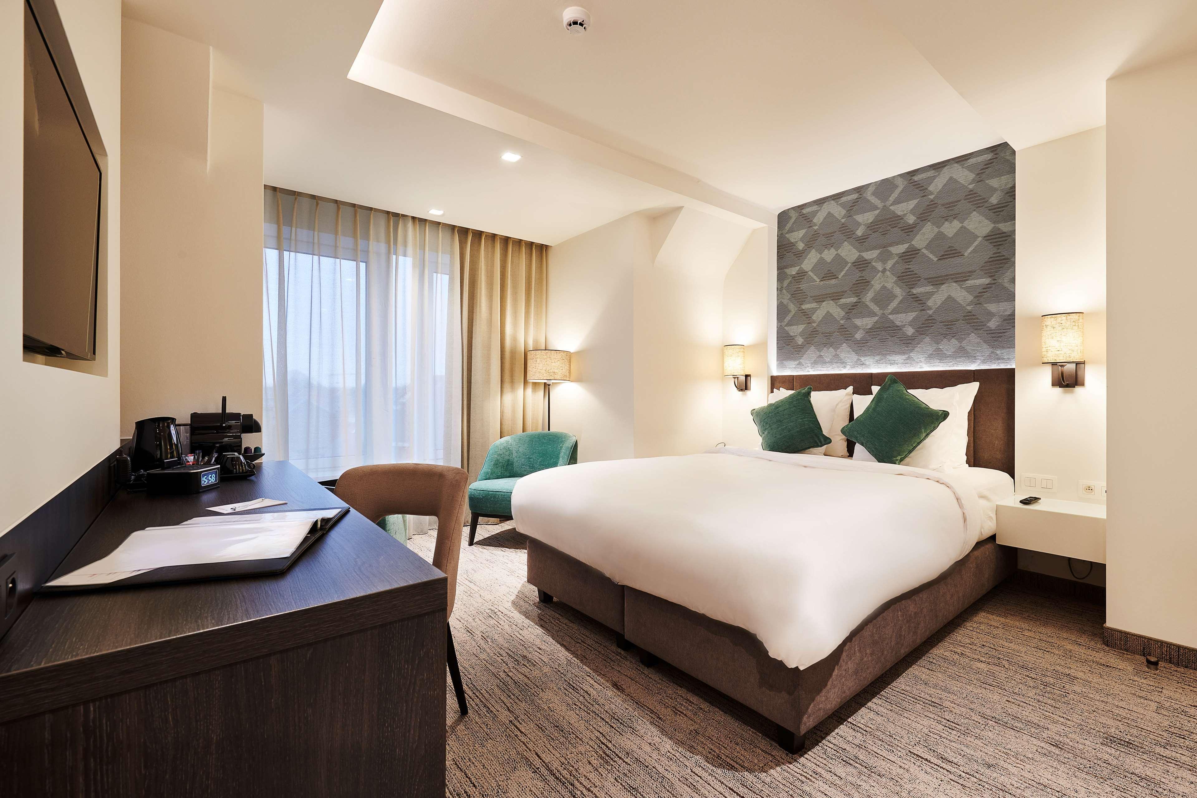 Keizershof Hotel อาลสท์ ภายนอก รูปภาพ